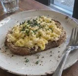 Scrambled eggs on toast